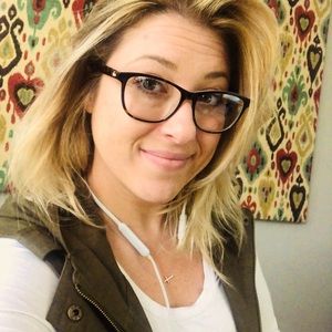 Meet your Posher, Sarah